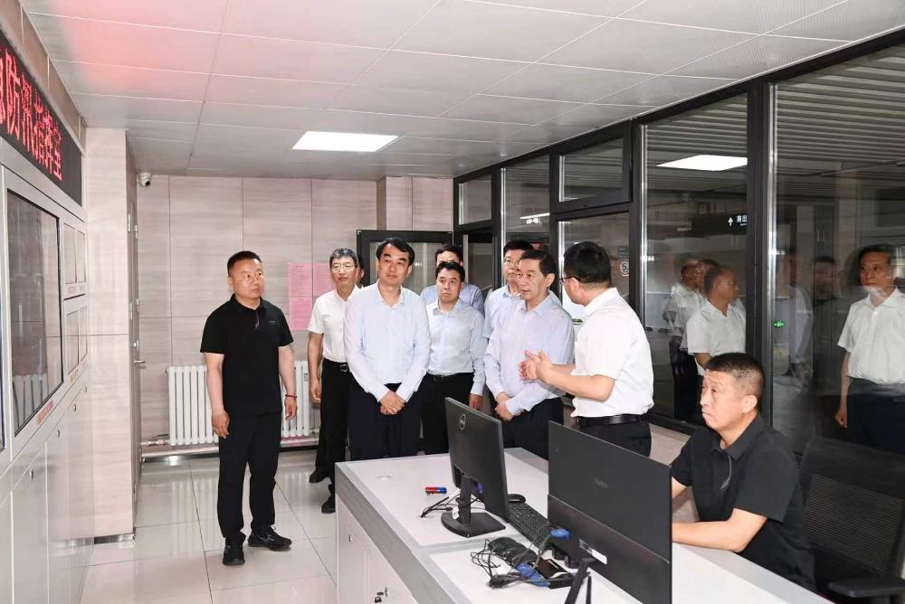 赌博正规的十大网站到辛集市调研检查防汛备汛工作